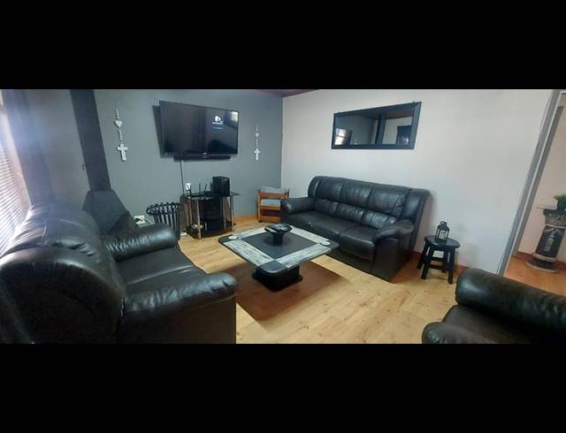 3 BEDROOM HOUSE FOR SALE IN WITPOORTJIE